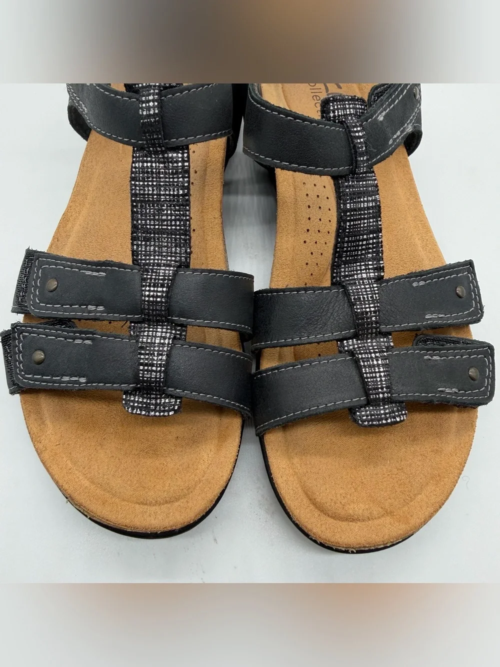 Clarks April Cove Flat Sandals Women 7.5 Black Leather Hook & Loop Comfort Boho